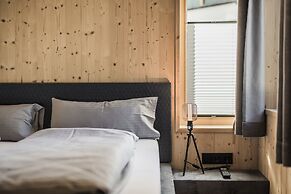New Chalet With Garden and Private Sauna