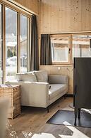 New Chalet With Garden and Private Sauna