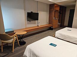 Incheon Airport Global Hotel & Suites