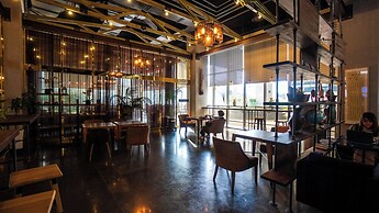 Incheon Airport Global Hotel & Suites