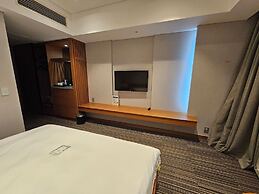 Incheon Airport Global Hotel & Suites