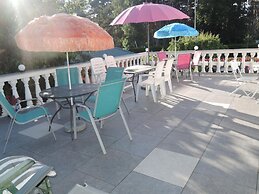 Comfortable Studio for 5 People, Close to the sea