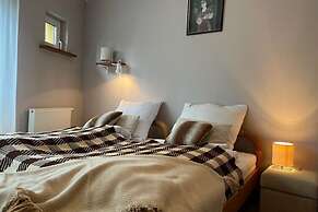 Holiday House With Sauna and Garden, Pobierowo