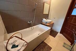 Holiday House With Sauna and Garden, Pobierowo