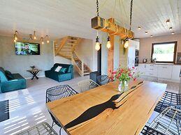 Holiday House With Whirlpool, Sulechowo