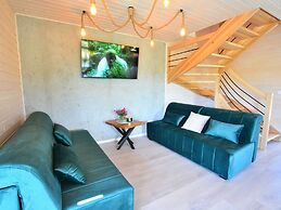Holiday House With Whirlpool, Sulechowo
