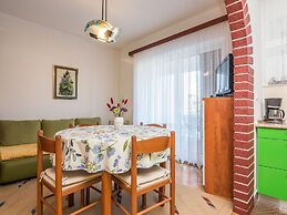 Apartments in House Liveric, in Vir at the Beach