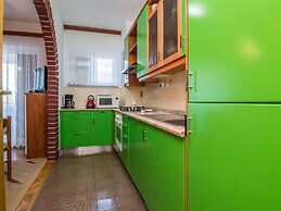 Apartments in House Liveric, in Vir at the Beach