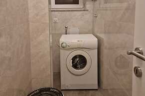 Apartments in House Liveric, in Vir at the Beach