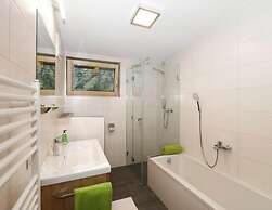 Apartment in Aschau at a Tennis Court