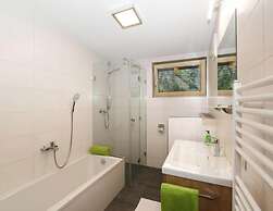 Apartment in Aschau at a Tennis Court