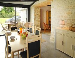 Semi-detached House, Brucheville