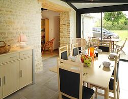 Semi-detached House, Brucheville