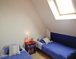 Semi-detached House, Brucheville