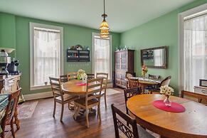 Greer Room 1 Bedroom by Main Street Bed & Breakfast
