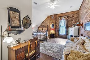 Greer Room 1 Bedroom by Main Street Bed & Breakfast