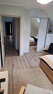 Apartment With a Swimming Pool in Stepniczka