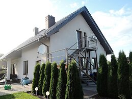 Apartment With a Swimming Pool in Stepniczka