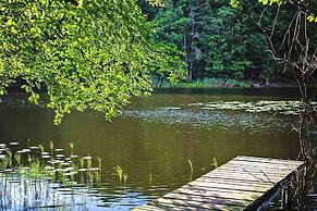 Holiday Resort With the Pool, Wiselka