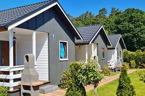 Holiday Resort With the Pool, Wiselka