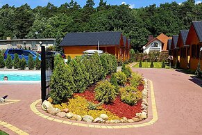 Holiday Resort With the Pool, Wiselka