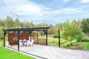 Holiday Flat, Kamien