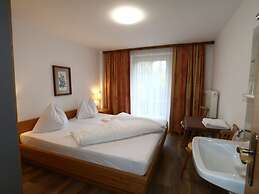 Holiday Home Bergheim, Fugen