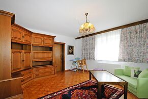 Holiday Home Bergheim, Fugen