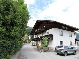 Holiday Home Bergheim, Fugen