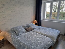 Holiday Home 10 Pers., Panoramic sea View, Cleder
