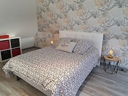 Holiday Home 10 Pers., Panoramic sea View, Cleder