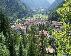 Apartment Santa Lucia in Bezecca