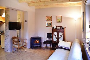 Holiday Home, Golubie