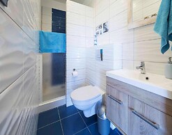 Comfortable Holiday Homes With Jacuzzi, Niechorze