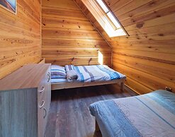 Comfortable Holiday Homes With Jacuzzi, Niechorze