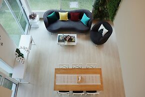 ResT Bangkok Poshtel