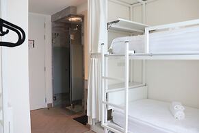 ResT Bangkok Poshtel