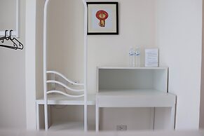 ResT Bangkok Poshtel