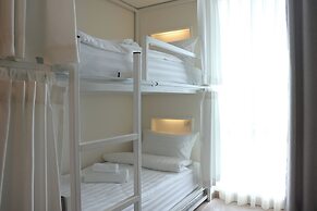 ResT Bangkok Poshtel