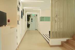 ResT Bangkok Poshtel