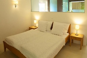Worth Apartment in Maria in the Garden