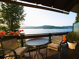 Worth Apartment in Maria in the Garden