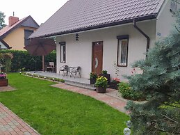 Holiday House With Swimming Pool in Morzyczyn