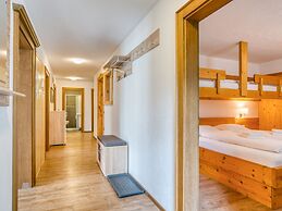 Apartment Building Ferien, Neukirchen