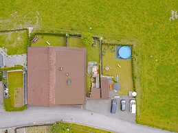 Apartment Building Ferien, Neukirchen