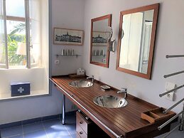 Charming Holiday Home 50 m From the sea
