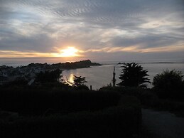 Charming Holiday Home 50 m From the sea