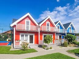 Comfortable Holiday Homes, Pool, Sarbinowo