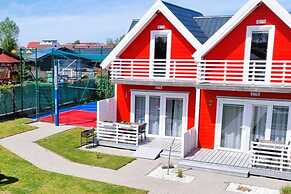 Comfortable Holiday Homes, Pool, Sarbinowo