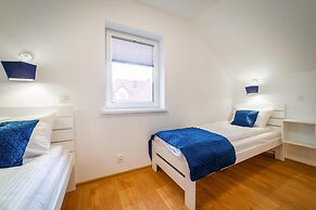 Holiday Complex With Pool, Rewal